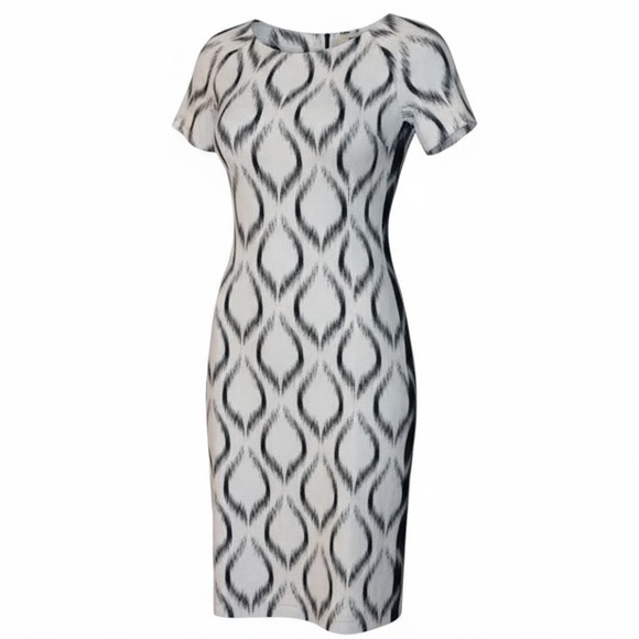 Humanoid‎ Geometric Abstract Patterned Dress - Picture 7 of 7